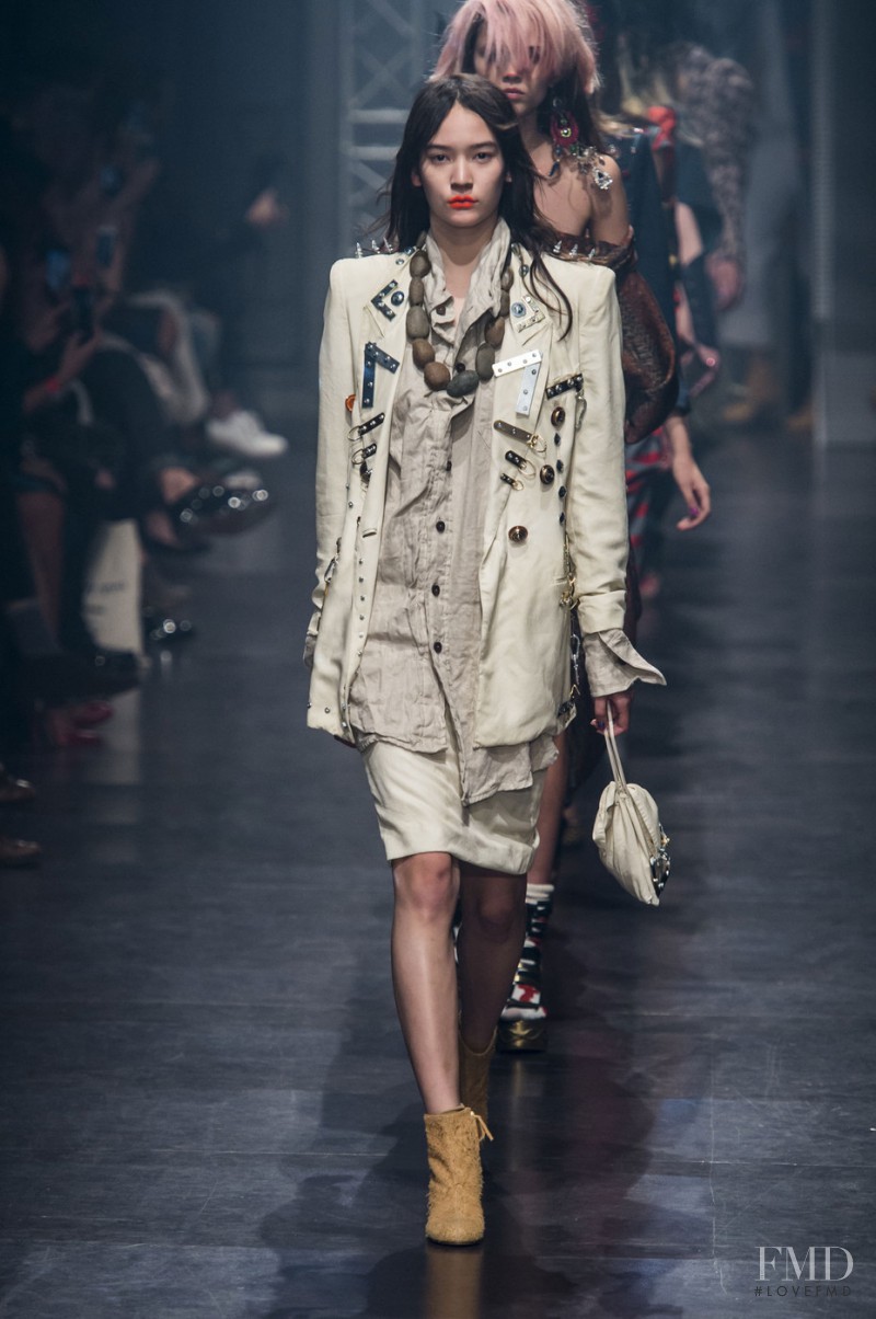 Vivienne Westwood Gold Label fashion show for Spring/Summer 2016