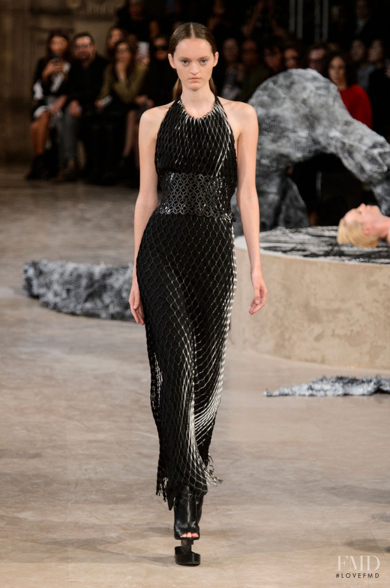 Iris Van Herpen fashion show for Spring/Summer 2016