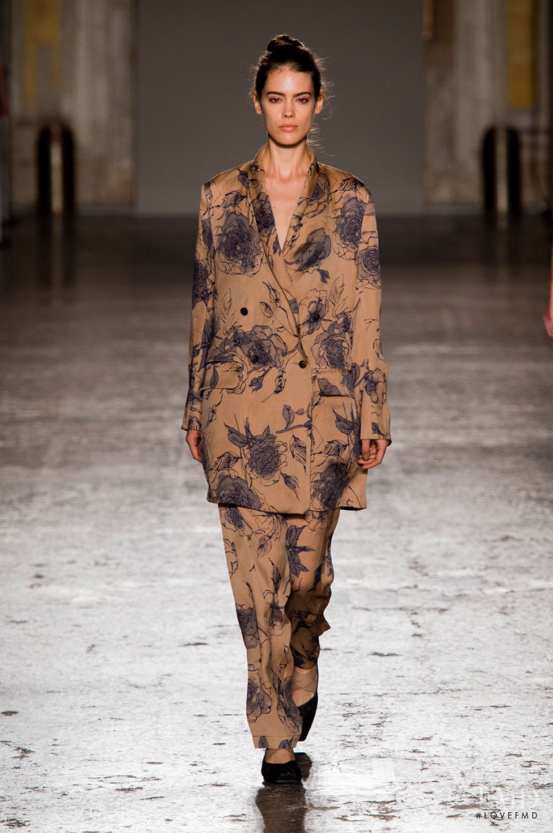 Taja Feistner featured in  the Uma Wang fashion show for Spring/Summer 2016