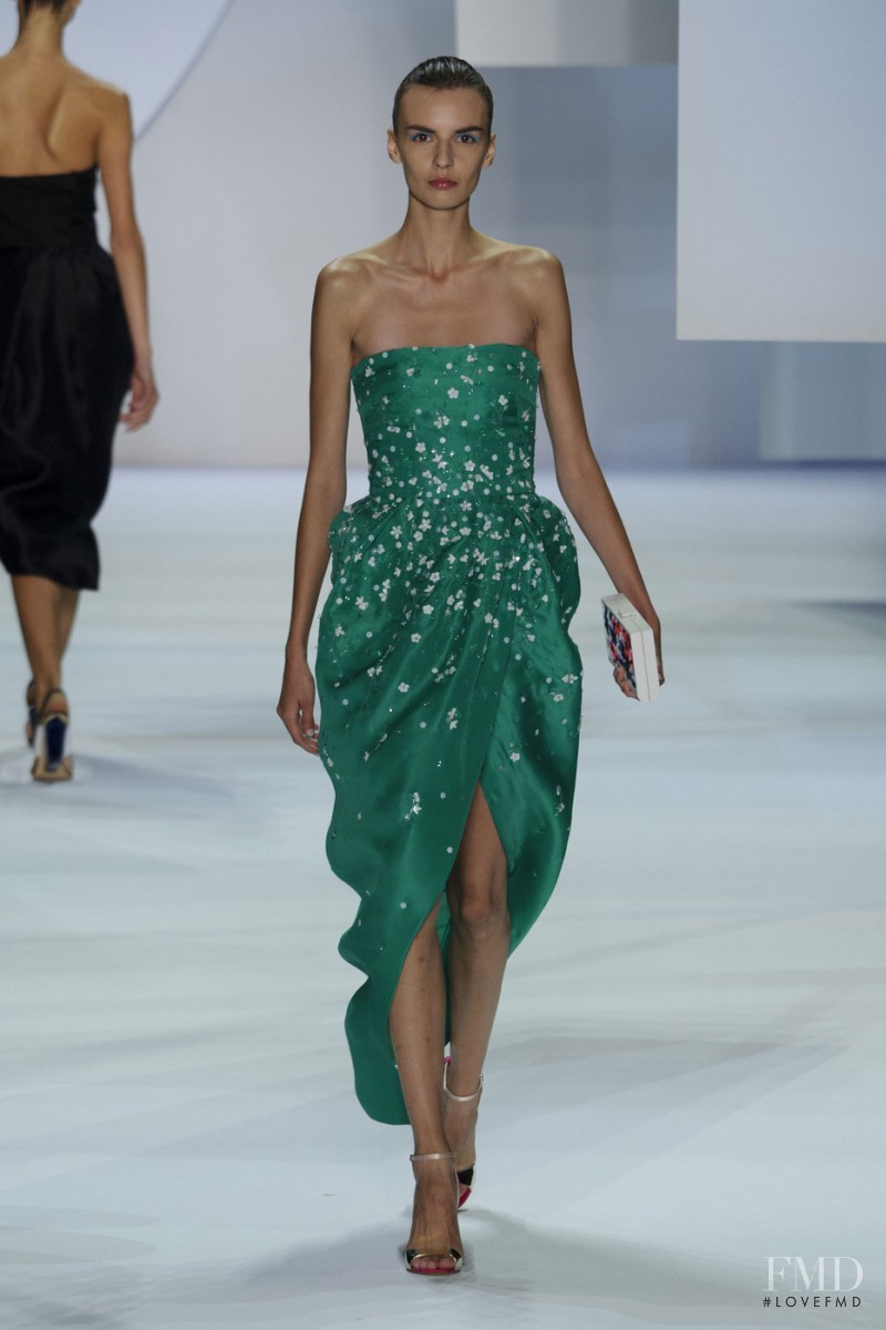 Yulia Ermakova featured in  the Monique Lhuillier fashion show for Spring/Summer 2016