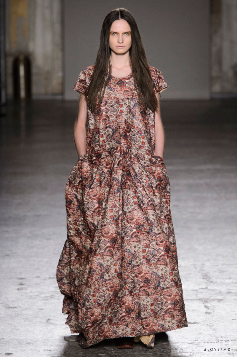 Valérie Debeuf featured in  the Uma Wang fashion show for Autumn/Winter 2015