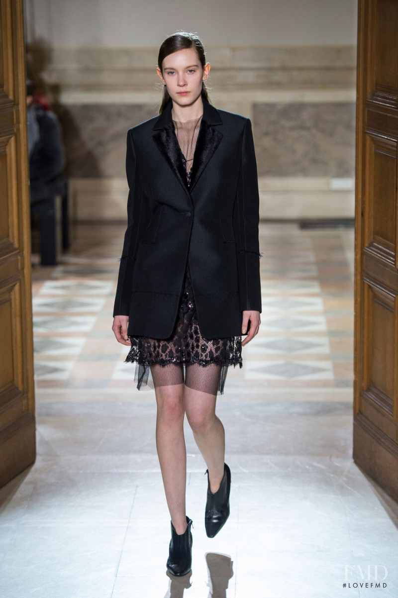 Sharon Wauchob fashion show for Autumn/Winter 2015