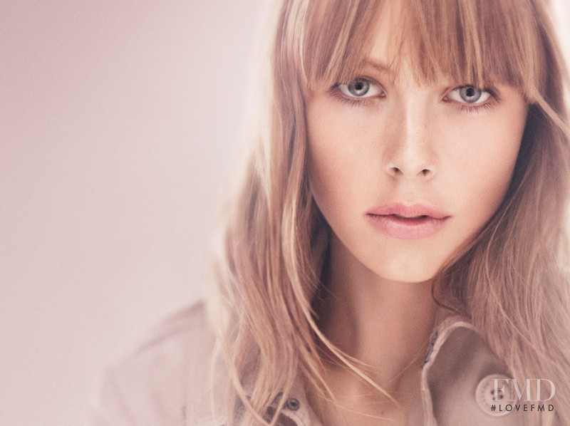 Edie Campbell featured in  the Burberry Beauty English Rose Make-Up advertisement for Autumn/Winter 2013