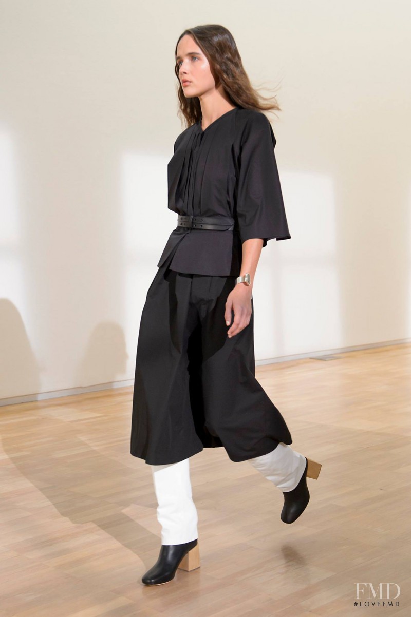 Christophe Lemaire fashion show for Spring/Summer 2016