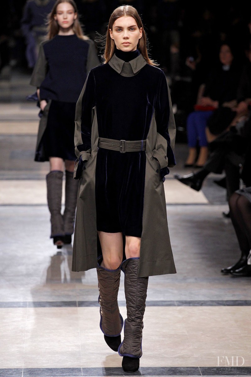 Elise Smidt featured in  the Sacai fashion show for Autumn/Winter 2013