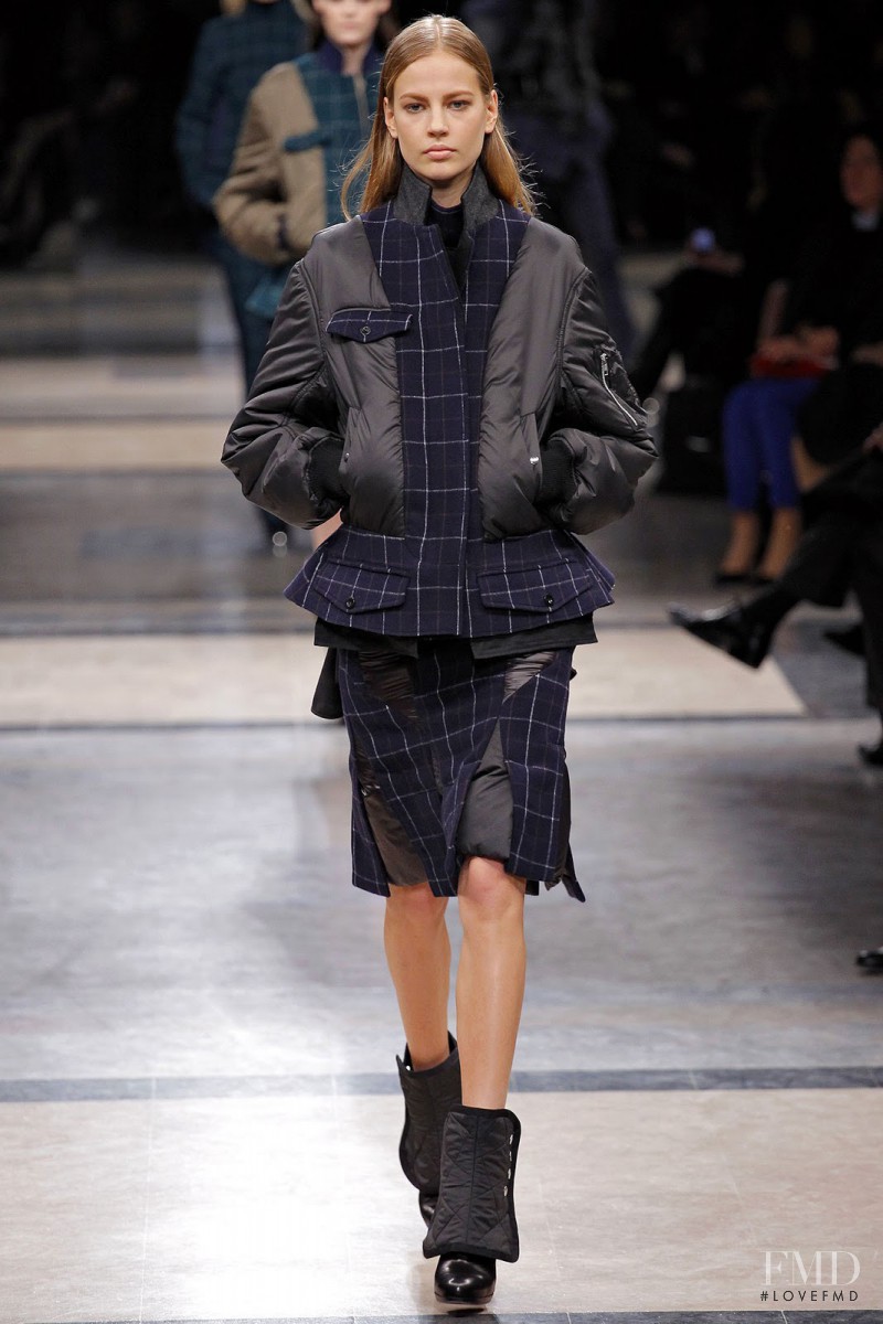 Elisabeth Erm featured in  the Sacai fashion show for Autumn/Winter 2013