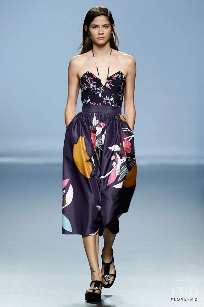 Alba Galocha featured in  the Juan Vidal fashion show for Spring/Summer 2016