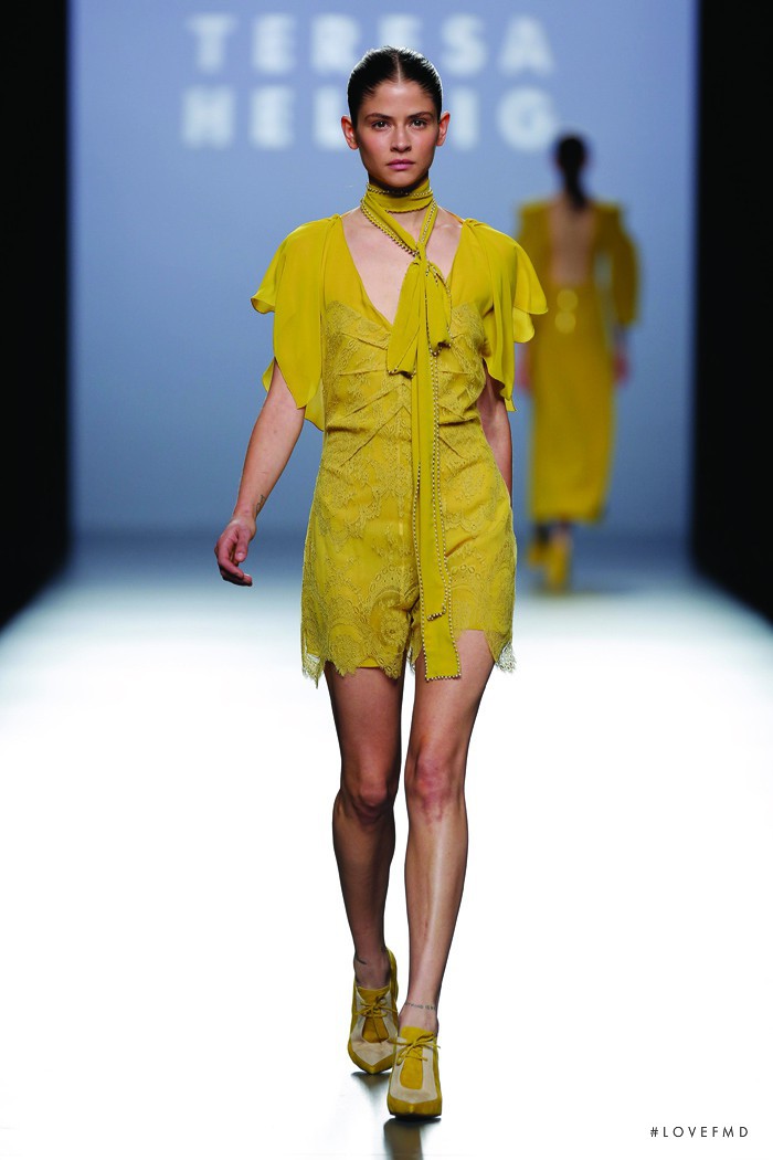 Alba Galocha featured in  the Teresa Helbig fashion show for Spring/Summer 2016