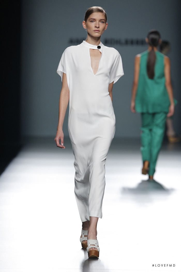 Angel Schlesser fashion show for Spring/Summer 2016