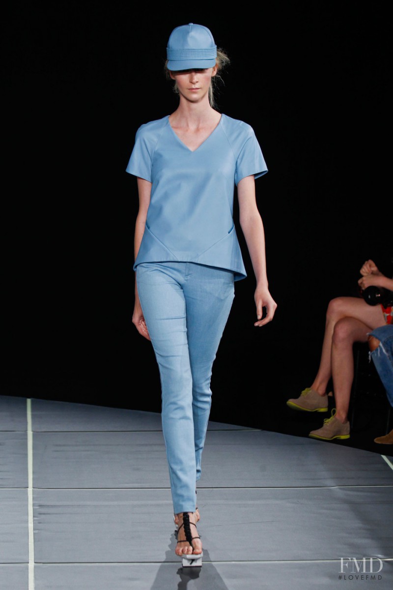 Jen Kao fashion show for Spring/Summer 2013