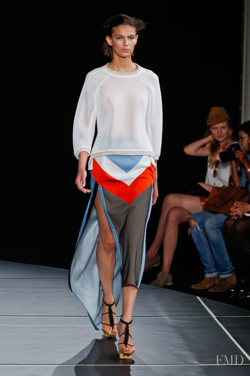 Jen Kao fashion show for Spring/Summer 2013