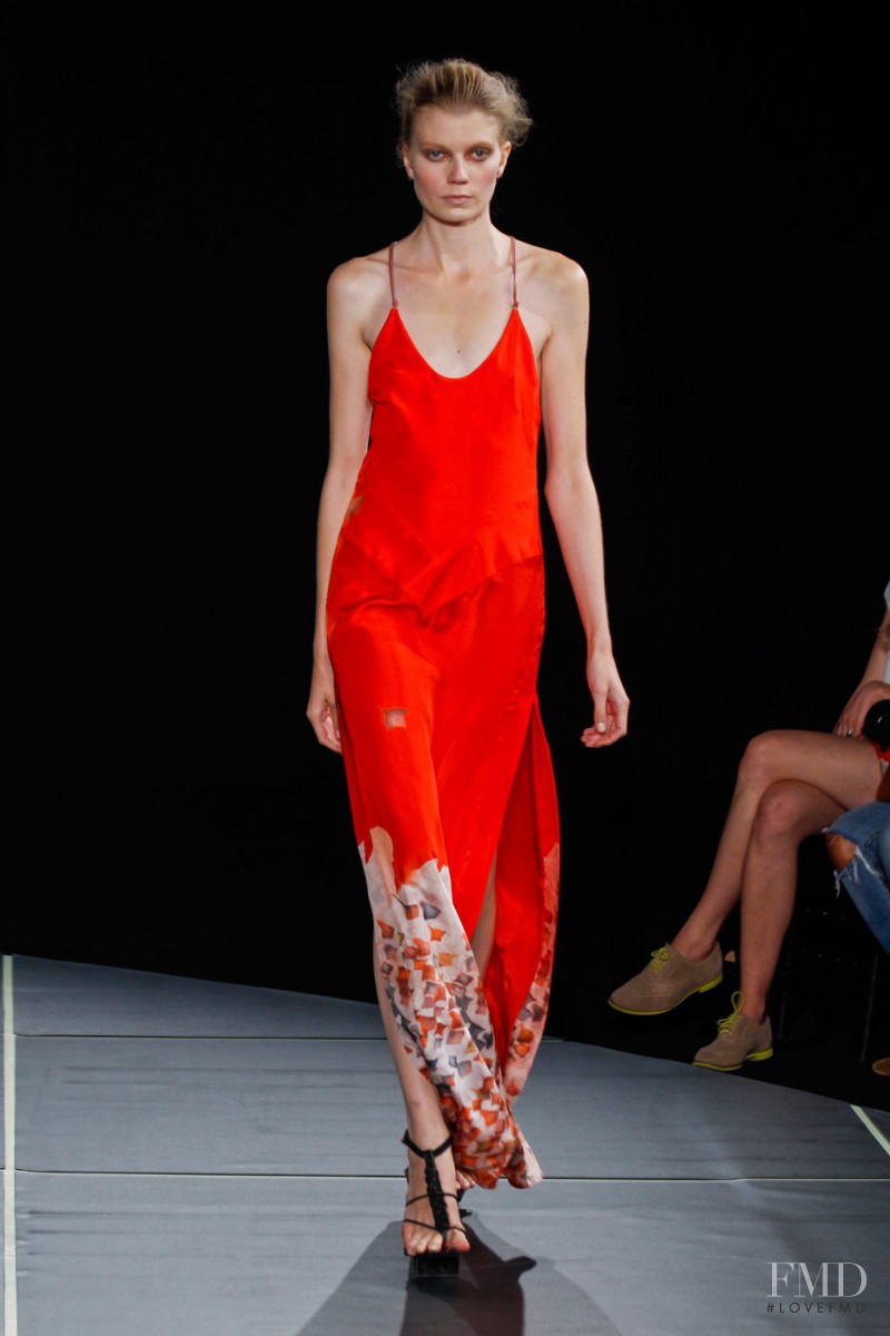 Jen Kao fashion show for Spring/Summer 2013