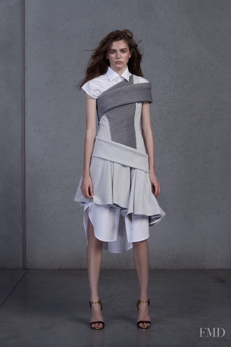 Lara Carter featured in  the Toni Maticevski fashion show for Resort 2016