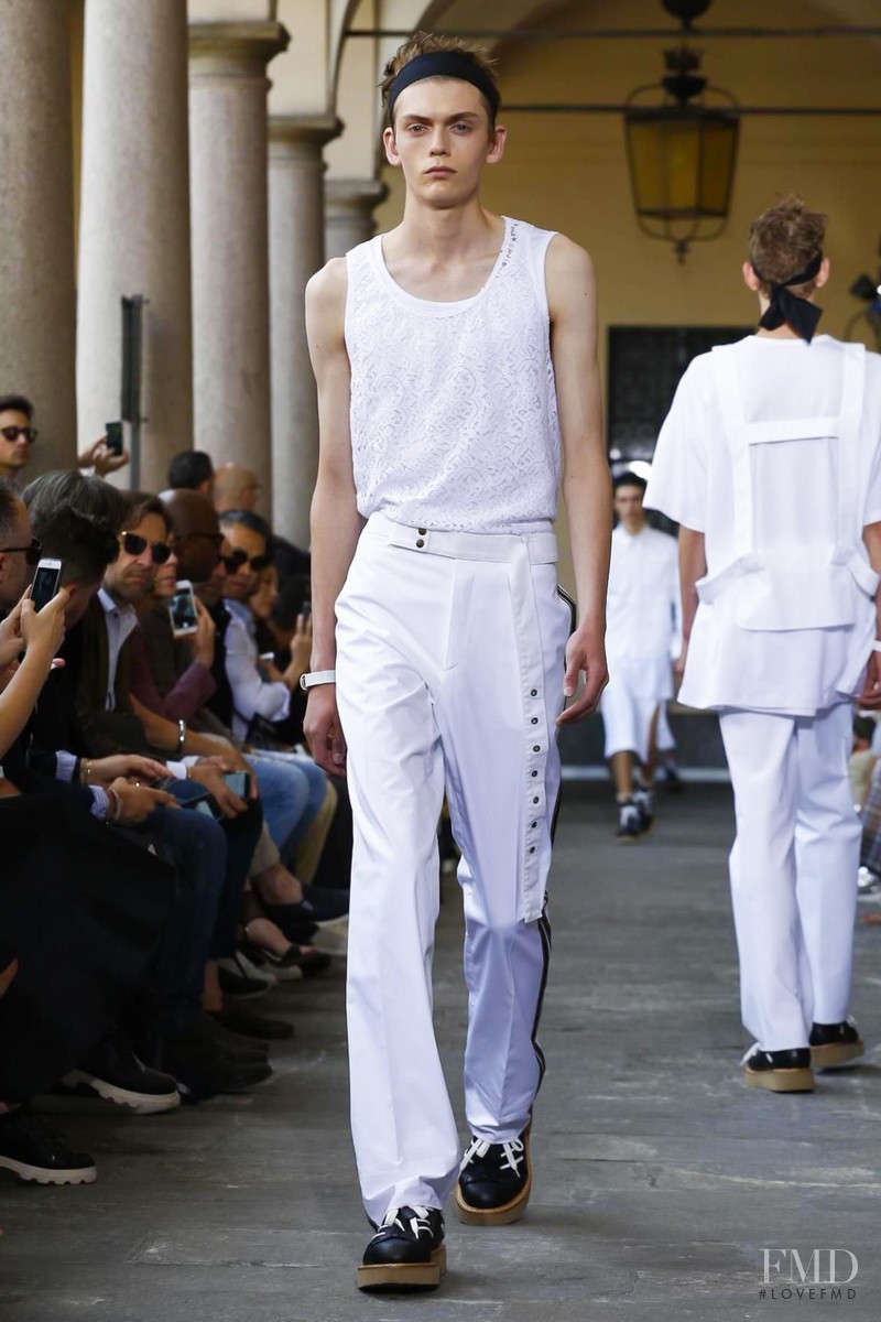 N° 21 fashion show for Spring/Summer 2016