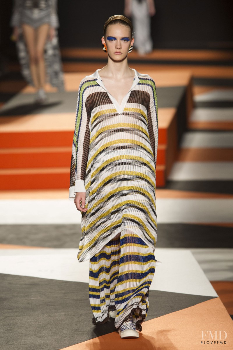 Steph Smith featured in  the Missoni fashion show for Spring/Summer 2016