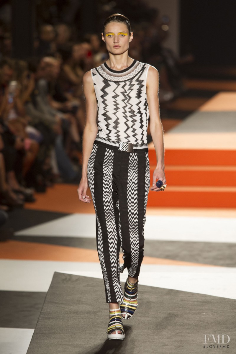 Olivia Jansing featured in  the Missoni fashion show for Spring/Summer 2016