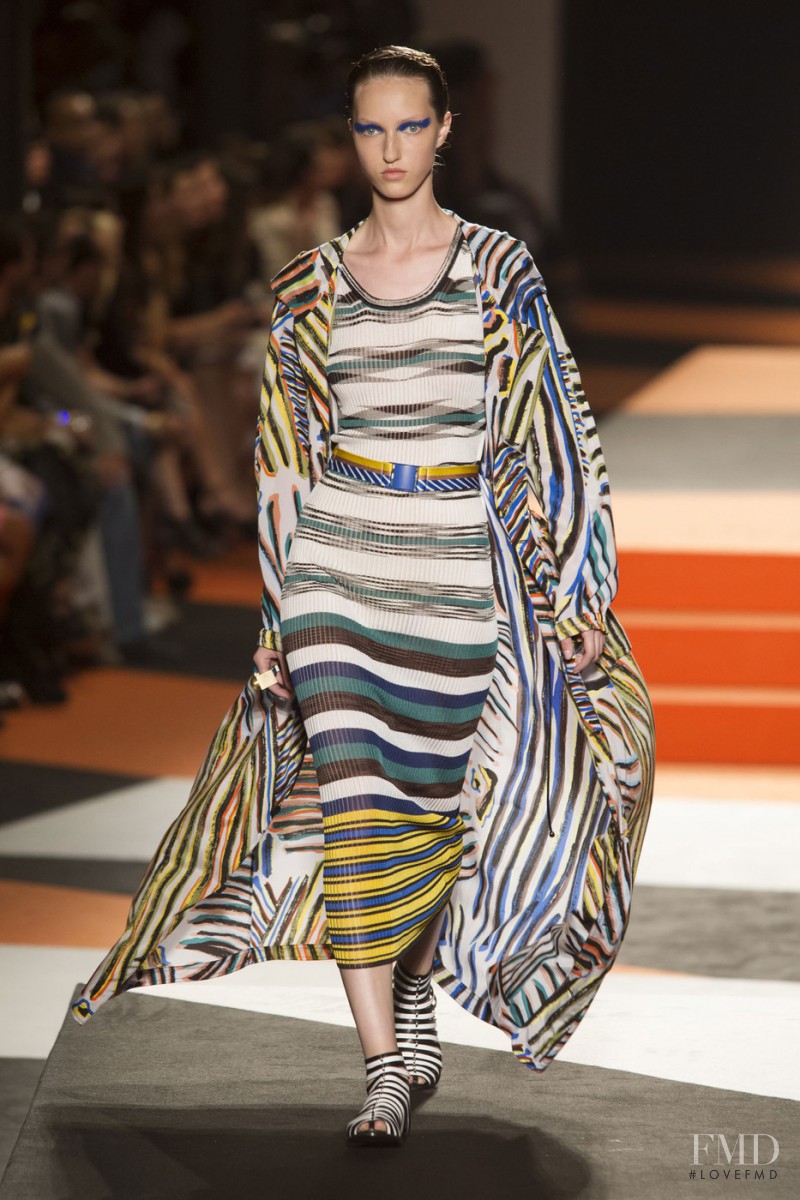 Liza Ostanina featured in  the Missoni fashion show for Spring/Summer 2016