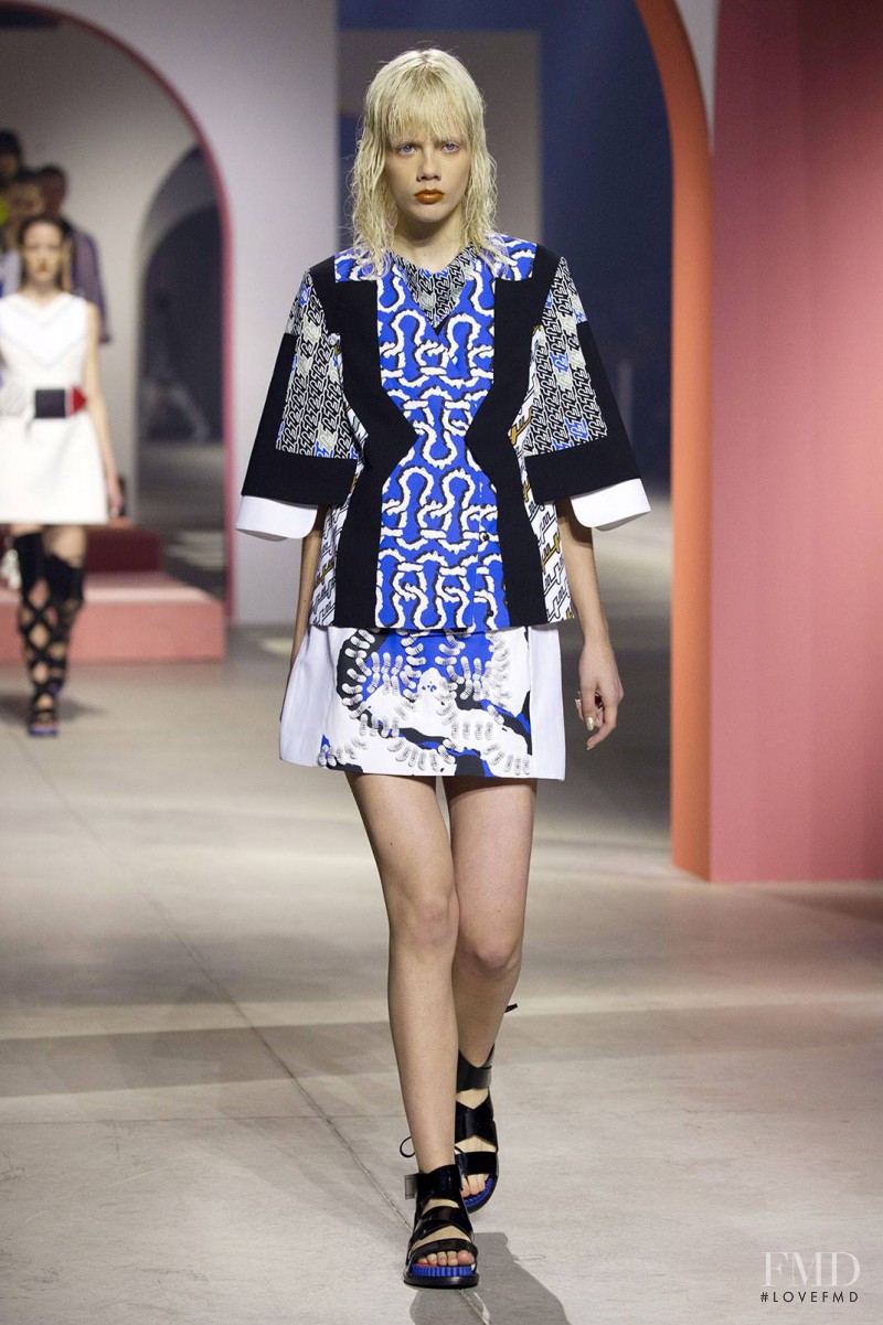 Marjan Jonkman featured in  the Kenzo fashion show for Spring/Summer 2016