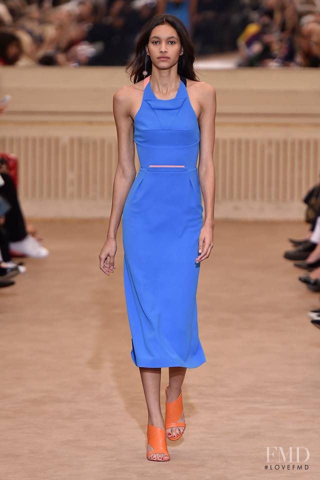 Hanne Linhares featured in  the Roland Mouret fashion show for Spring/Summer 2016