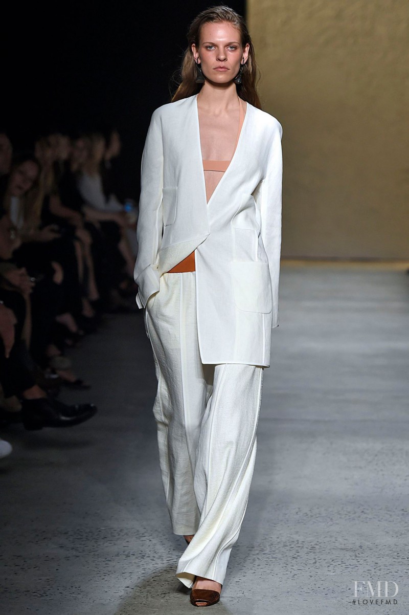 Narciso Rodriguez fashion show for Spring/Summer 2016