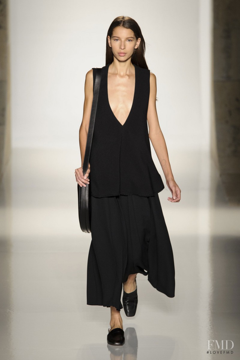 Alice Metza featured in  the Victoria Beckham fashion show for Spring/Summer 2016