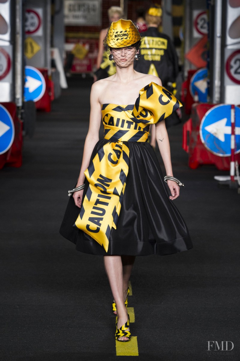 Katlin Aas featured in  the Moschino fashion show for Spring/Summer 2016