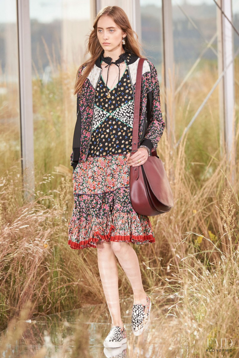 Lia Pavlova featured in  the Coach fashion show for Spring/Summer 2016