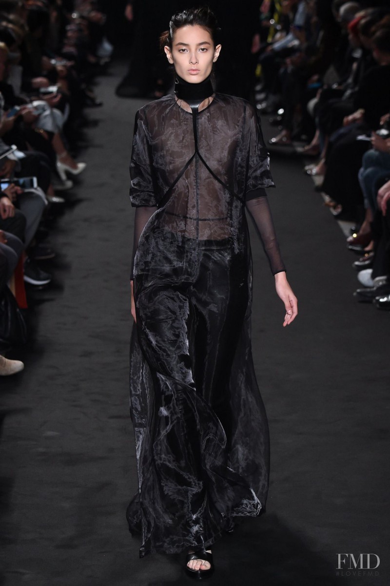 Ann Demeulemeester fashion show for Spring/Summer 2016