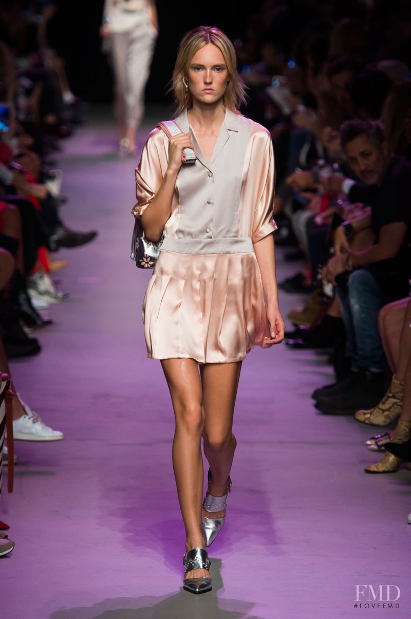 Harleth Kuusik featured in  the Paul et Joe fashion show for Spring/Summer 2016