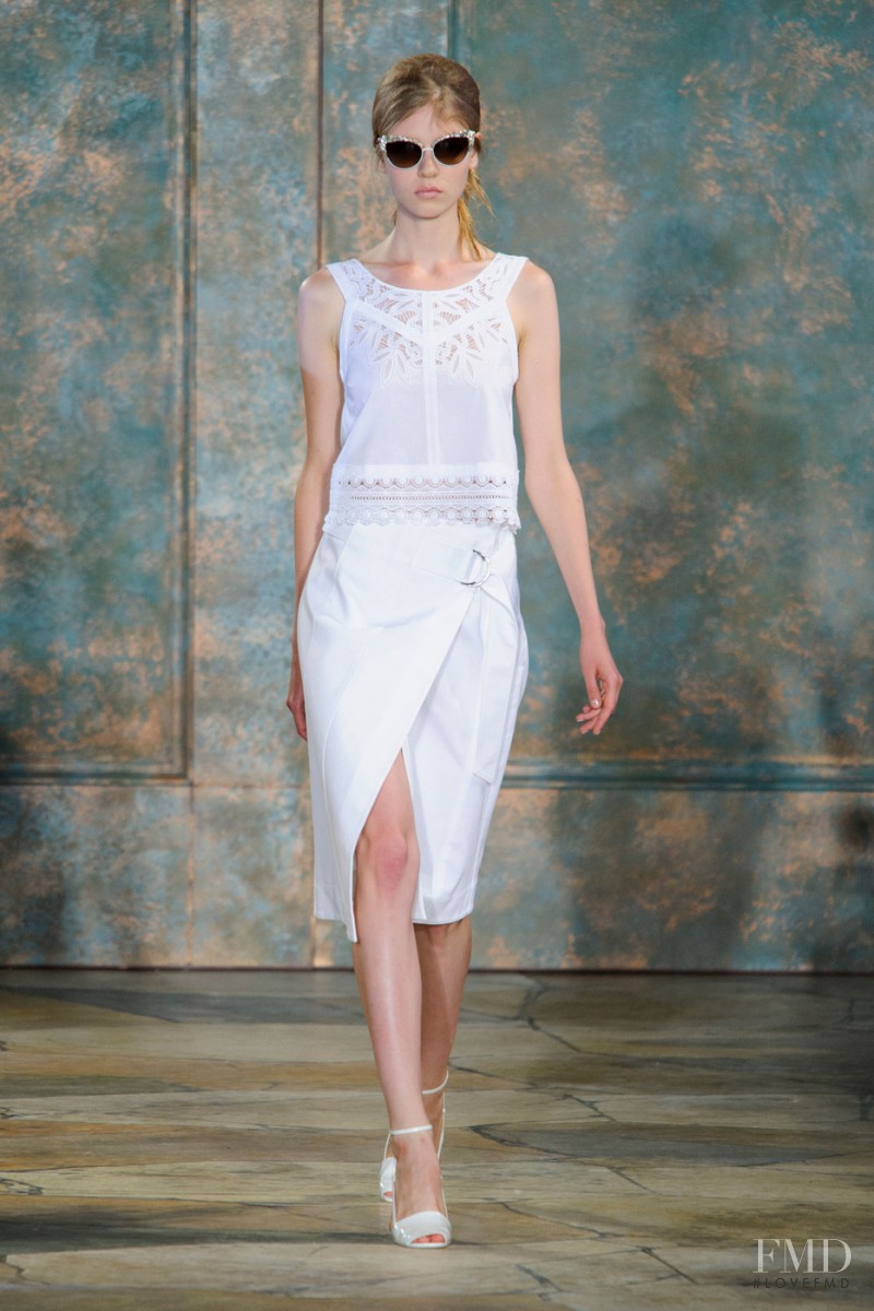 Tory Burch fashion show for Spring/Summer 2016