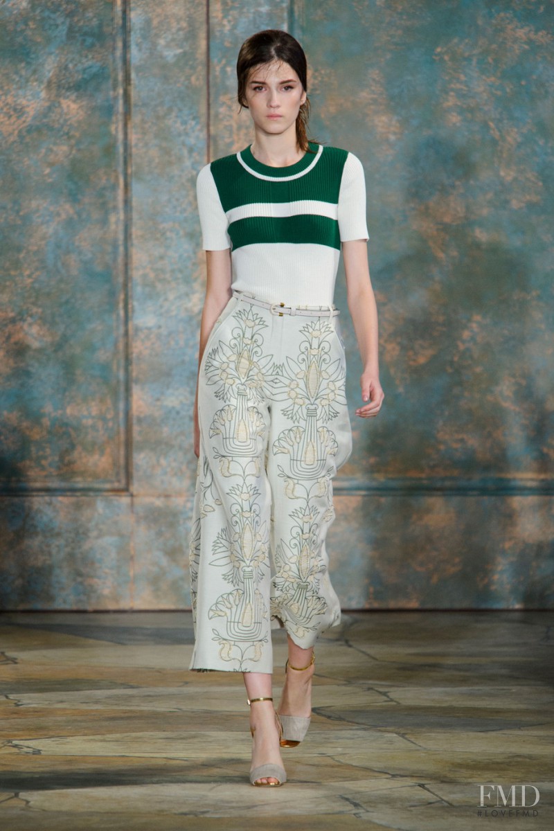Irina Djuranovic featured in  the Tory Burch fashion show for Spring/Summer 2016