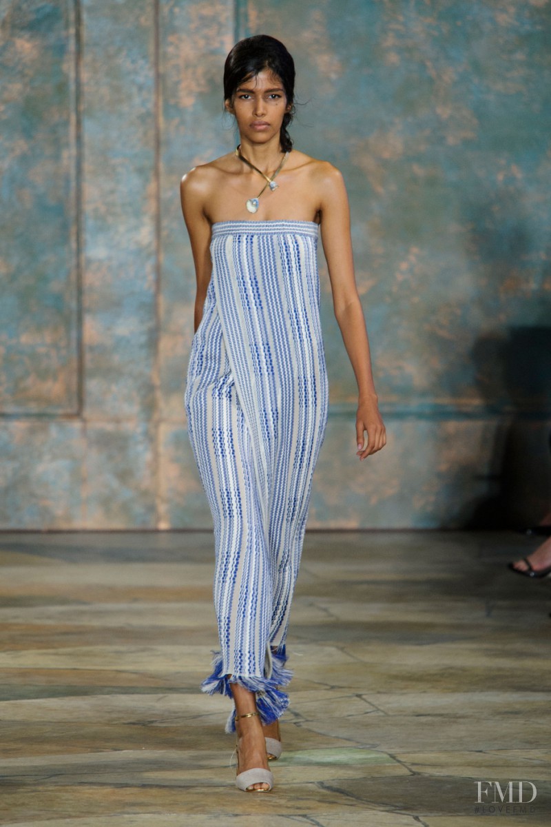 Pooja Mor featured in  the Tory Burch fashion show for Spring/Summer 2016