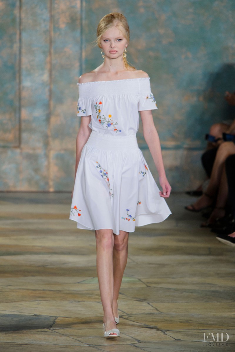 Tory Burch fashion show for Spring/Summer 2016
