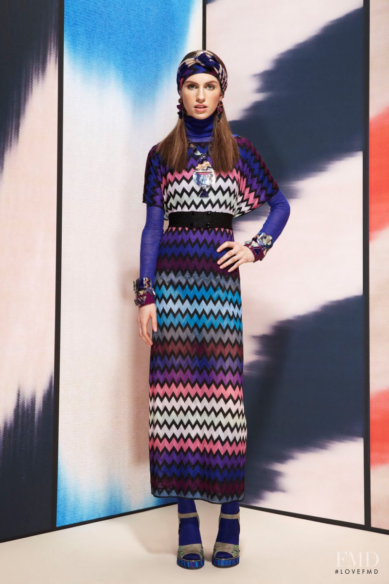 Tali Lennox featured in  the Missoni Beachwear fashion show for Pre-Fall 2011