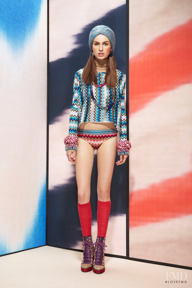 Tali Lennox featured in  the Missoni Beachwear fashion show for Pre-Fall 2011