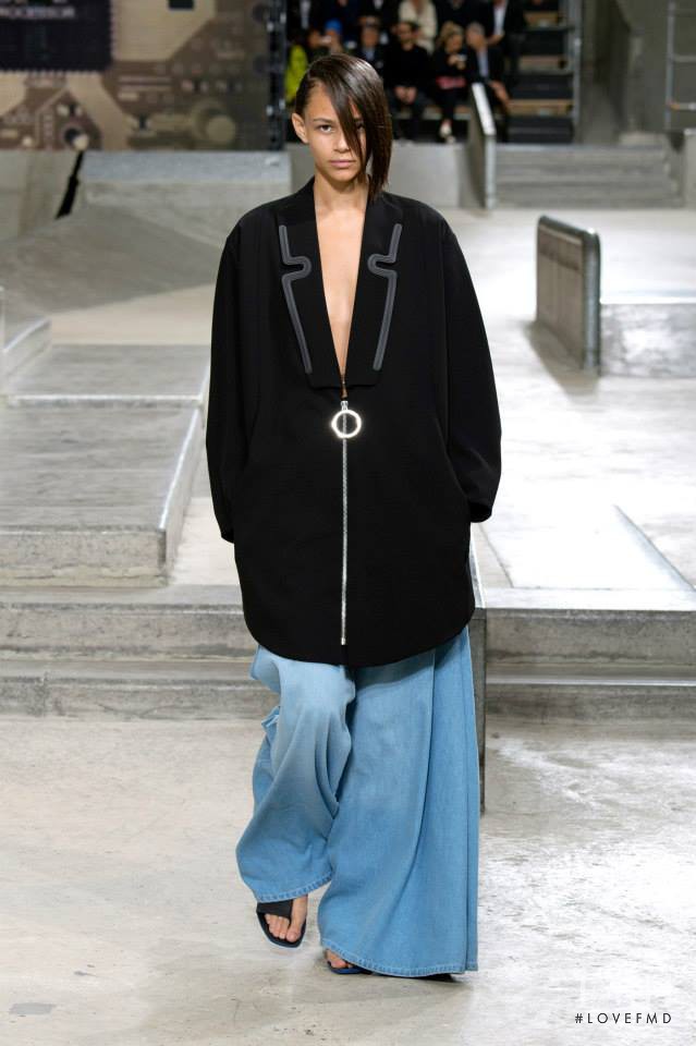 Binx Walton featured in  the Kenzo fashion show for Spring/Summer 2015
