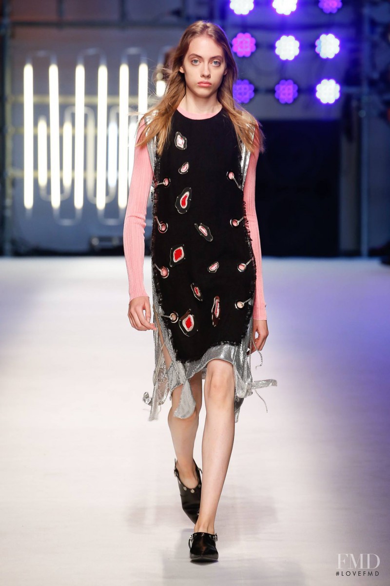 Odette Pavlova featured in  the MSGM fashion show for Spring/Summer 2016