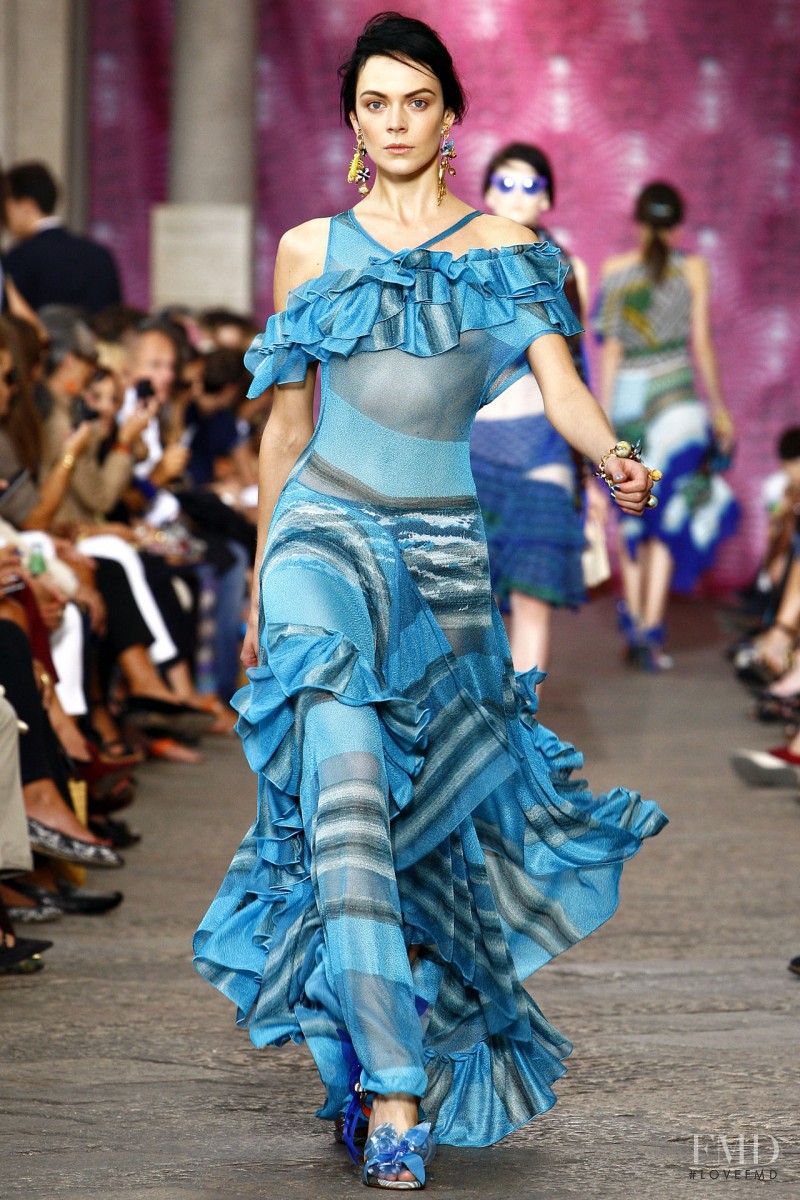 Kinga Rajzak featured in  the Missoni fashion show for Spring/Summer 2012