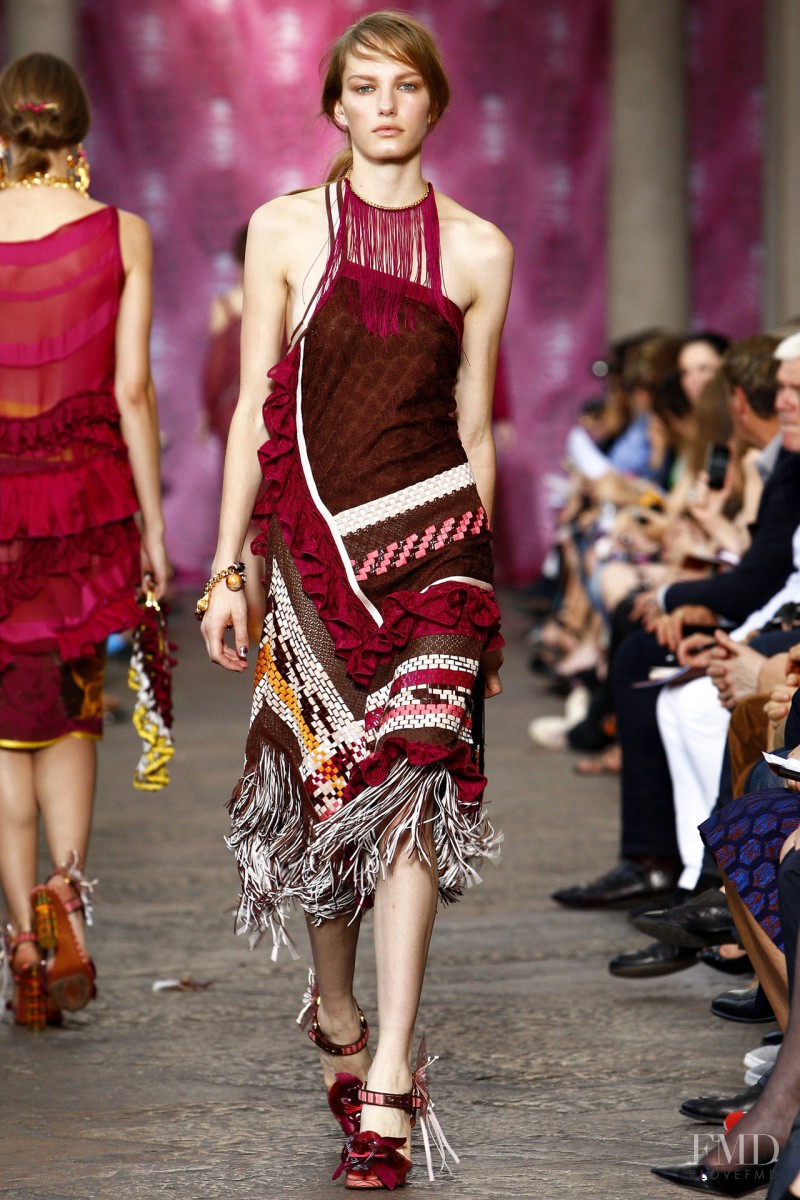 Marique Schimmel featured in  the Missoni fashion show for Spring/Summer 2012