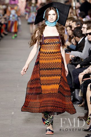 Tali Lennox featured in  the Missoni fashion show for Spring/Summer 2011
