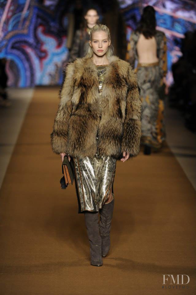 Sasha Luss featured in  the Etro fashion show for Autumn/Winter 2014