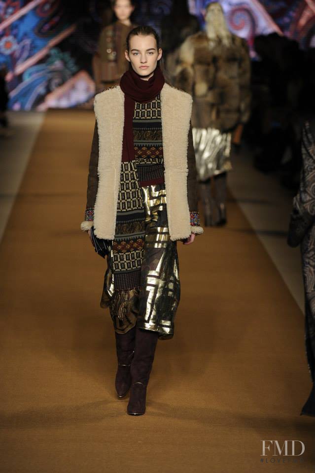 Maartje Verhoef featured in  the Etro fashion show for Autumn/Winter 2014