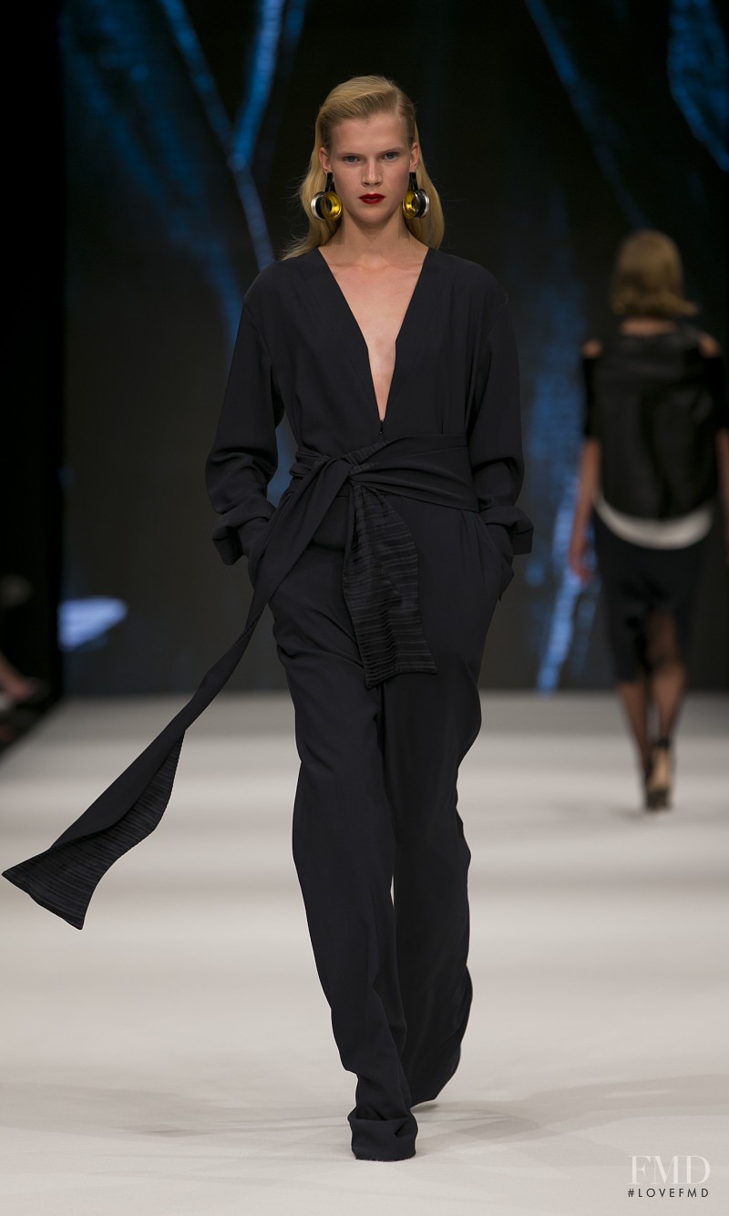 Sara Eirud featured in  the AltewaiSaome fashion show for Spring/Summer 2014