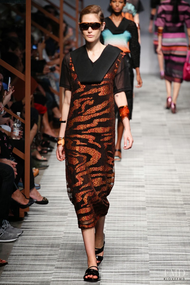 Catherine McNeil featured in  the Missoni fashion show for Spring/Summer 2014