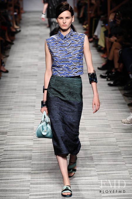 Katlin Aas featured in  the Missoni fashion show for Spring/Summer 2014