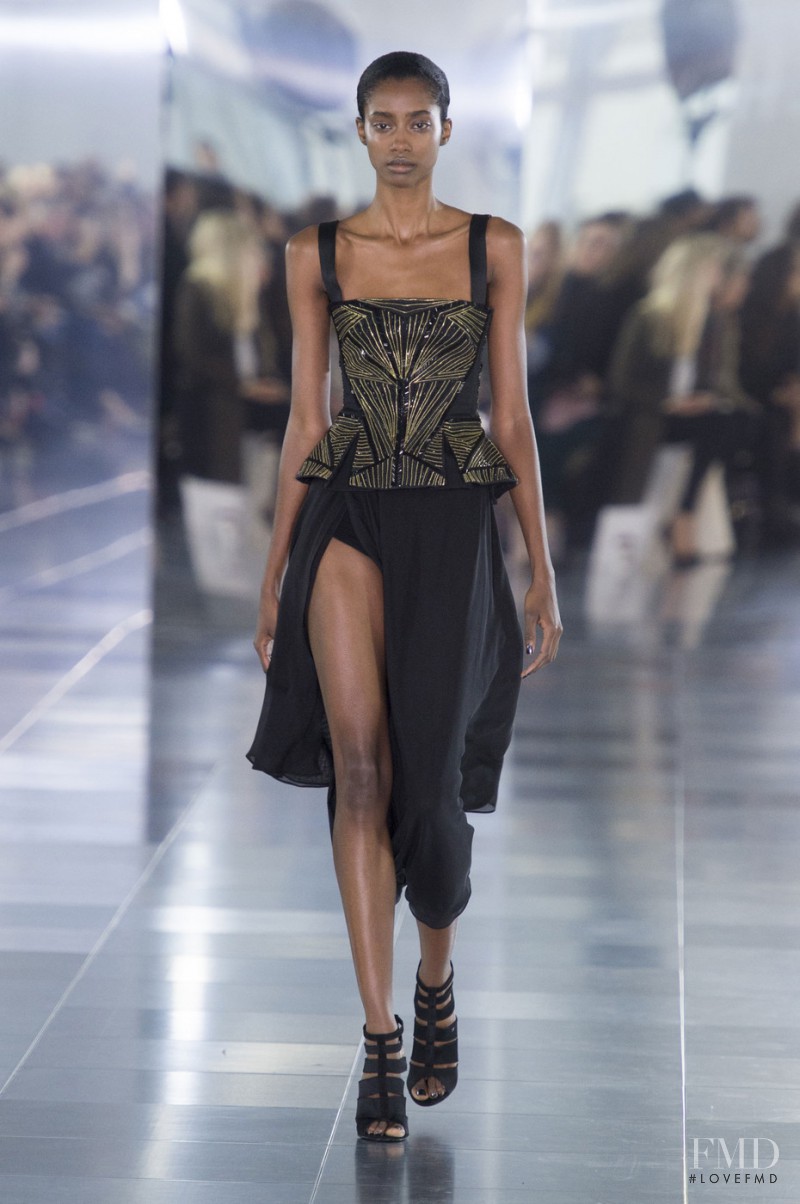 Amanda Wakeley fashion show for Spring/Summer 2016