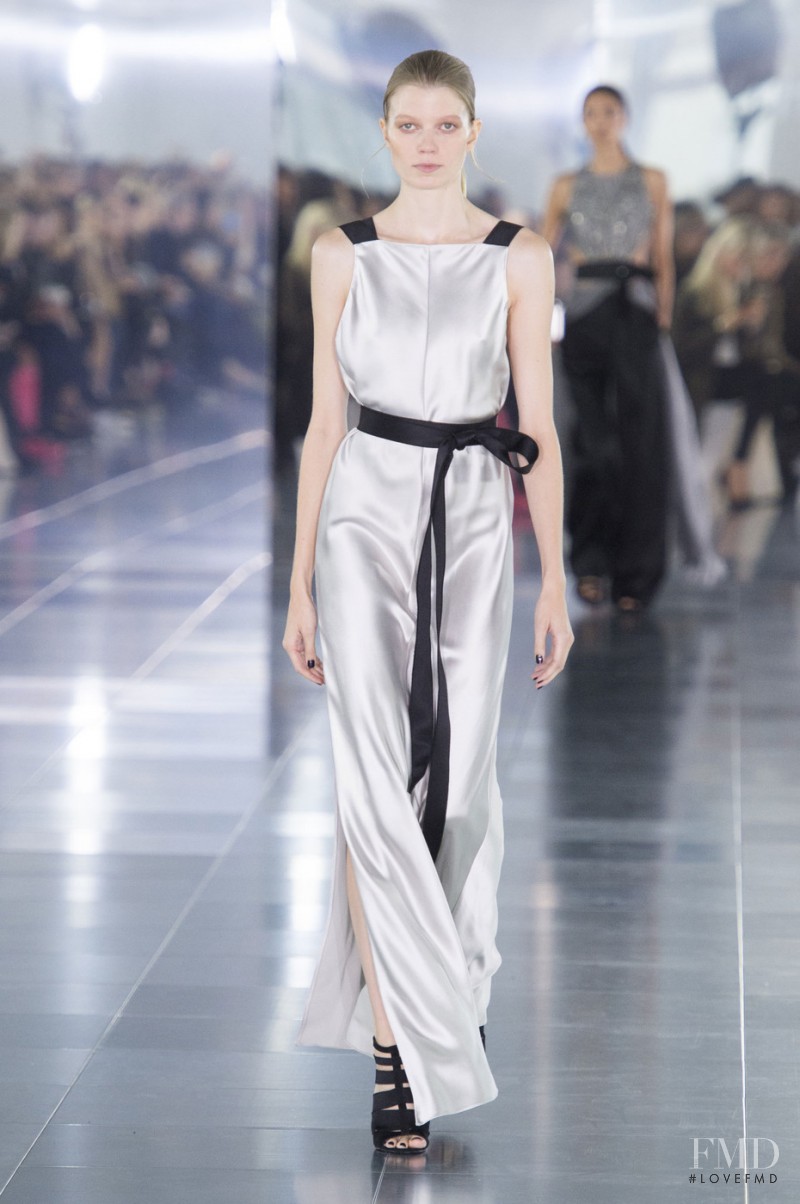 Amanda Wakeley fashion show for Spring/Summer 2016