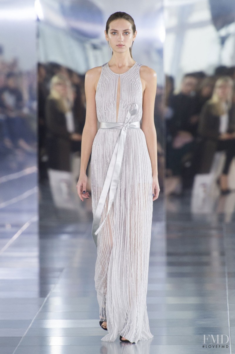 Amanda Wakeley fashion show for Spring/Summer 2016