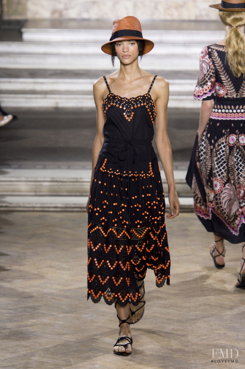 Frida Munting featured in  the Temperley London fashion show for Spring/Summer 2016