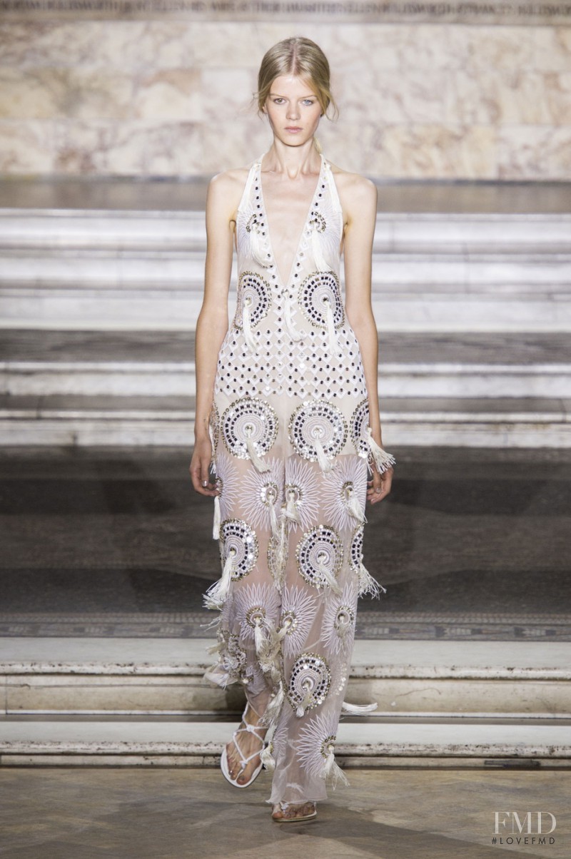 Temperley London fashion show for Spring/Summer 2016